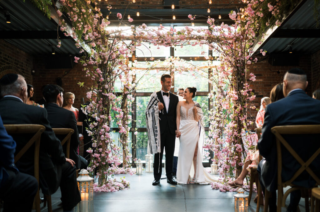 Wedding ceremony at The Foundry in Brooklyn, New York