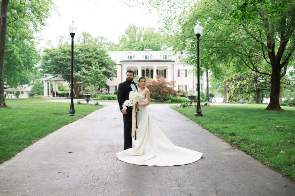 Bride and Groom portraits at The Estate at  Cherokee Dock in Nashville