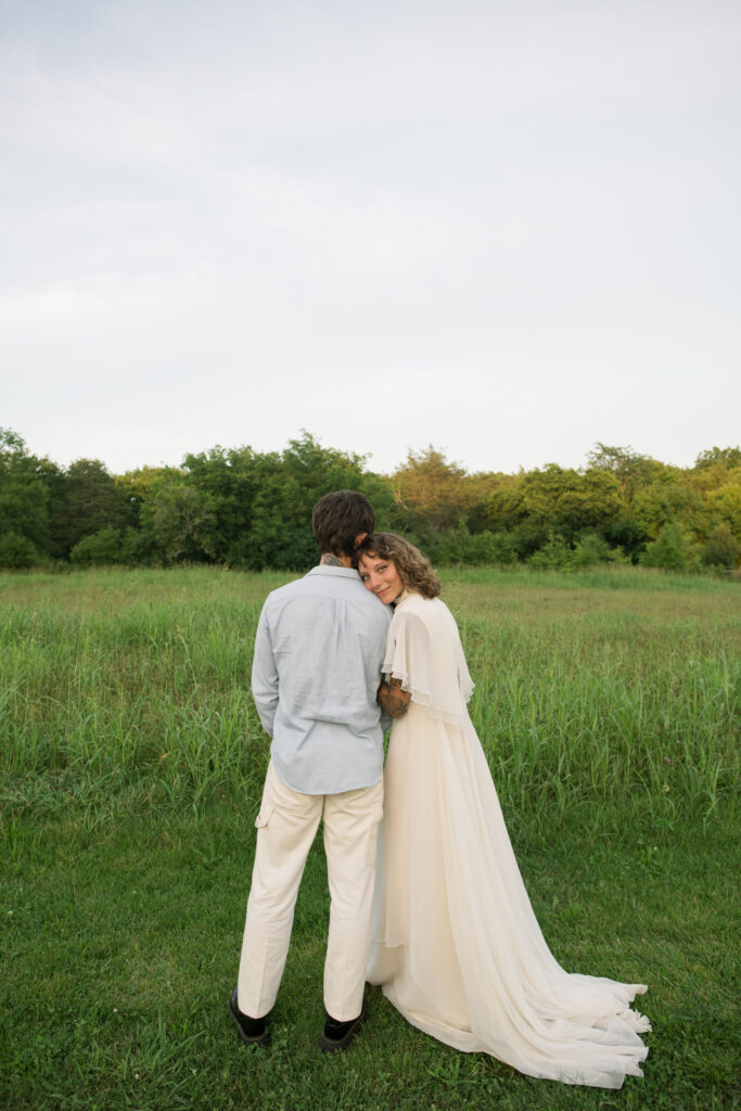 Wedding portraits at golden hour in Franklin, Tennessee